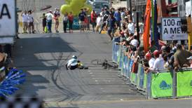 Vuelta a Costa Rica: Hueco provocó caída del colombiano Jonathan Cañaveral a 150 metros de meta