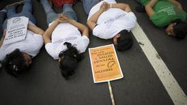 Condenan a 50 años de cárcel a una salvadoreña que sufrió un parto prematuro