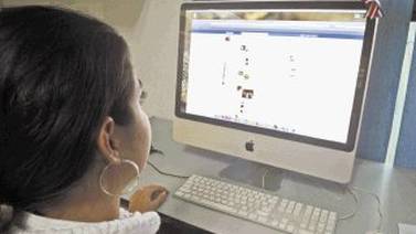 Muchos amigos en Facebook pueden aumentar nivel de estrés