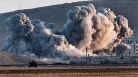 Yihadistas persisten en lucha por ocupar ciudad kurda   en Siria