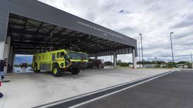Moderno edificio permitirá a Bomberos atender en 3 minutos emergencias en aeropuerto Juan Santamaría
