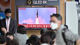 Corea del Norte dispara misil balístico y EE. UU. teme reanudación de pruebas nucleares