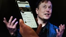 Elon Musk no comprará Twitter sin garantías sobre cuentas falsas