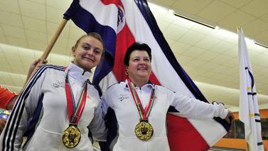 Costa Rica gana medalla de plata en boliche regional