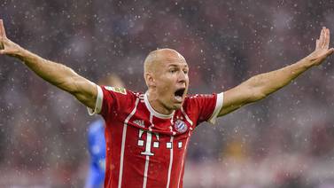Arjen Robben previo al partido contra el PSG: 'El dinero no marca goles' 