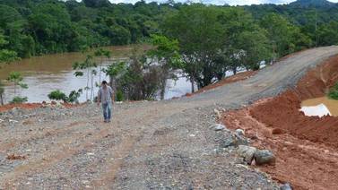 Nicaragua vuelve a enviar más  civiles al río San Juan