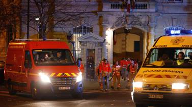 Noche de ‘caos’ en Urgencias de un hospital de París tras ataques terroristas