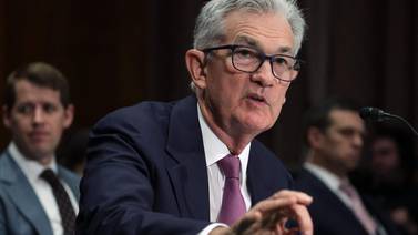 Powell abre la puerta a dos alzas consecutivas de tasas en EE.UU.