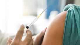 ¿Cuántas dosis de la vacuna anticovid necesita un adulto con buena salud? Esto dice ahora la OMS