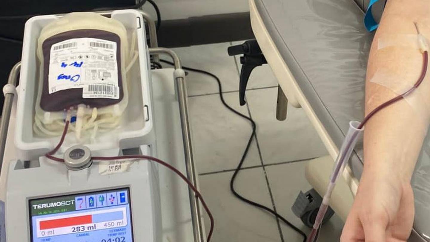 El hospital San Juan de Dios se encuentra urgido de donantes de sangre, esto por cuanto las reservas son insuficientes para atender a pacientes que demandan atención en emergencias, cirugías, tratamientos crónicos, politraumatizados, cáncer, trasplantes, quemados, entre otros
