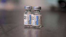 Panel de FDA recomienda segunda dosis de vacuna de Johnson & Johnson en EE. UU.