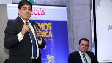 Carlos Alvarado anuncia reformas para bajar costo de seguro de CCSS en 2020