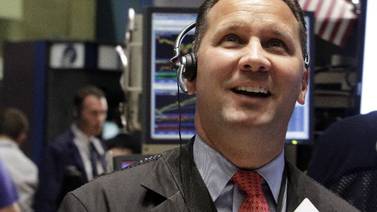 Wall Street  cierra con alza histórica tras caídas