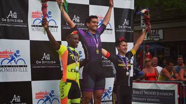 Tico Carlos Brenes suma su tercer podio en el ciclismo de Estados Unidos