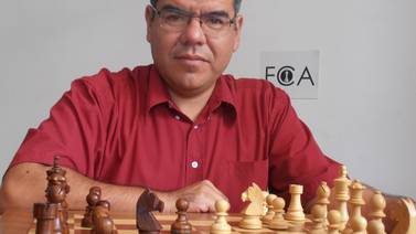 Bernal González obtiene título de Gran Maestro de ajedrez
