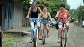 Costa Rica adeuda a mujeres el copago en cuido, herramienta para salir adelante