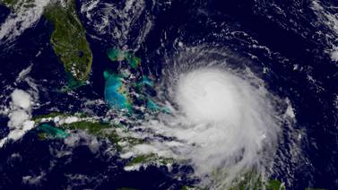 Huracán Joaquín se fortalece en Bahamas y amenaza a vecinos del este de EE. UU. 