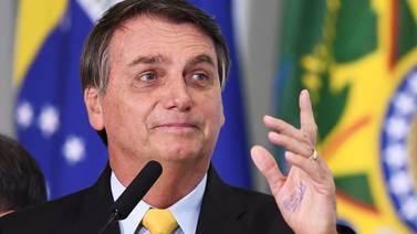 Gobierno de Bolsonaro aplica ‘censura indirecta’ al periodismo en Brasil, denuncia ONG