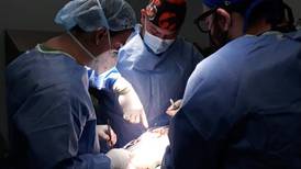 Hospital de Limón logra, con éxito, sus primeros reemplazos de rodilla