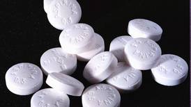 Aspirina diaria reduce muerte por cáncer de estómago