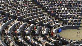 Unión Europea  creará lista negra de paraísos fiscales