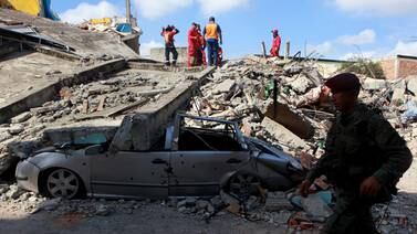 Terremoto de Ecuador golpea   una  economía en apuros