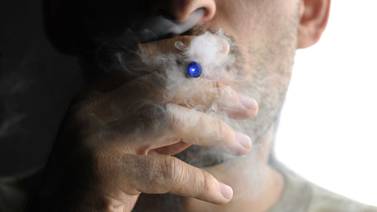Expertos cuestionan eficacia de ‘e-cigarro’  contra el fumado