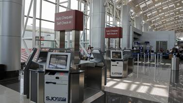 Aeropuerto Santamaría recibirá a viajeros con más puestos de autochequeo y revisión biométrica 