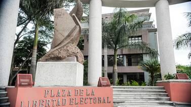 TSE tiene en vilo a 2.400 candidatos para elecciones municipales