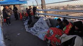 Estados Unidos se tomará su tiempo para procesar solicitudes de refugio de la caravana migrante 