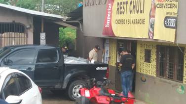 Tres agricultores acribillados a balazos dentro de bar en La Cruz de Guanacaste