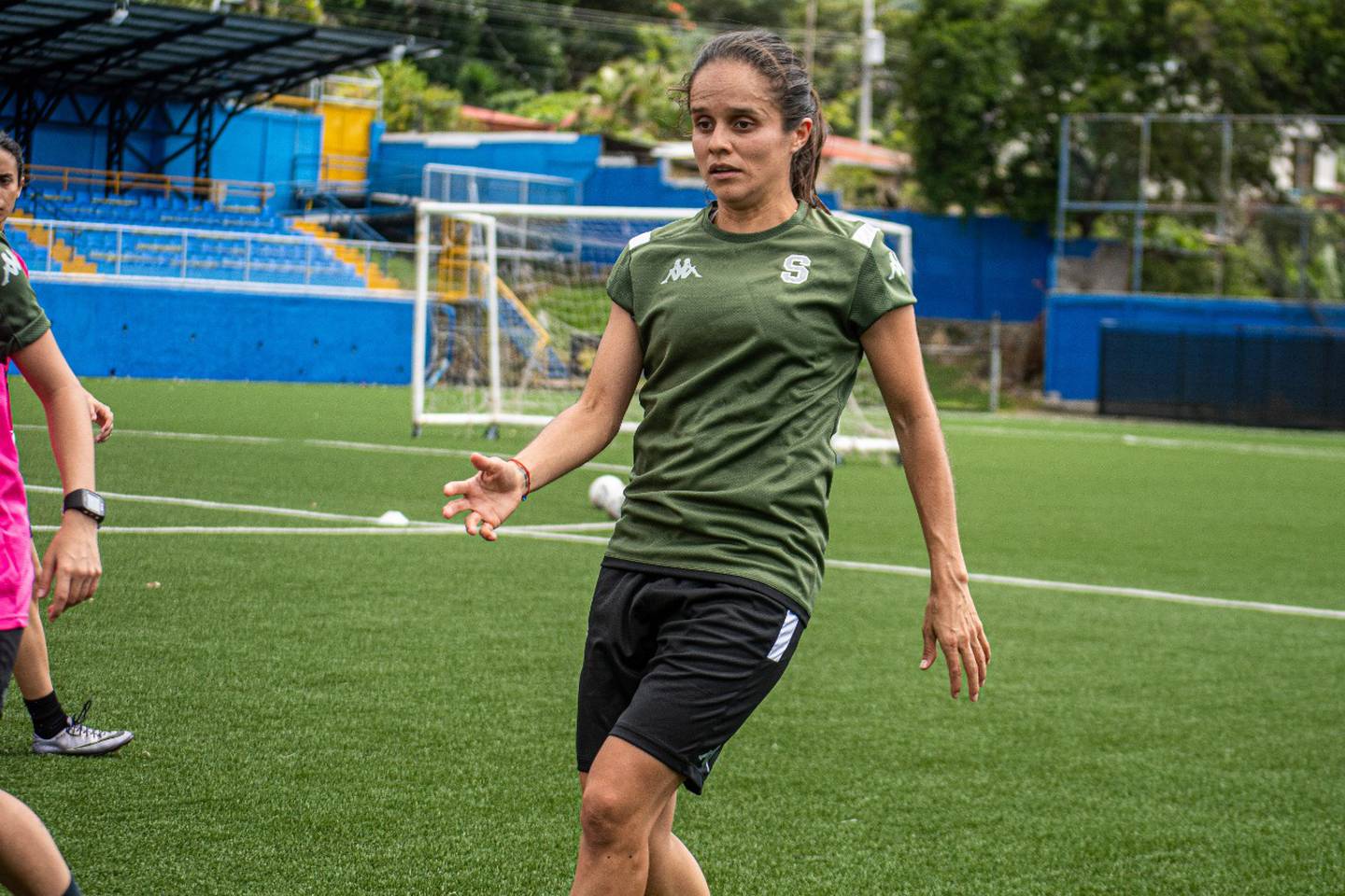 Katherine Alvarado
Jugadora del Deportivo Saprissa femenino
5 de agosto del 2020
La jugadora marcó dos goles en el clásico ante Alajuelense. las manudas ganaron por 3-2. Prensa Saprissa