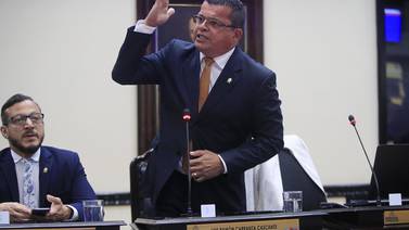 Diputados perdonarán a municipalidades ¢10.000 millones adeudados a la CNE