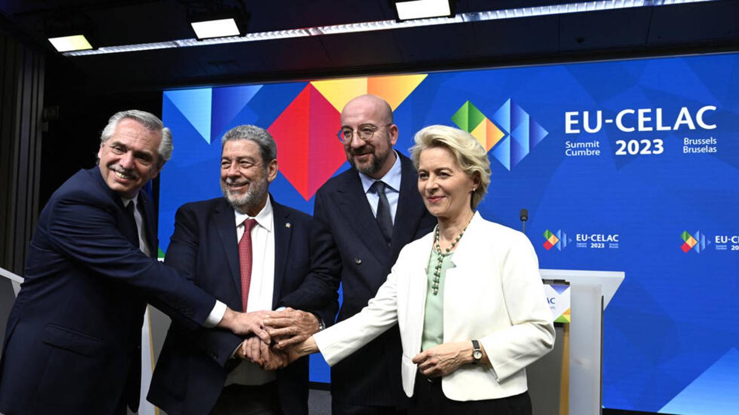 Un hipotético acuerdo entre la Unión Europea y Mercosur, dejaría a dos mercados que abarcan una 800 millones de personas.