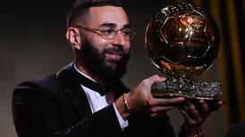 Karim Benzema gana el Balón de Oro y sucede a Lionel Messi