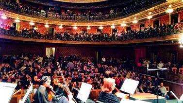  Con butacas  llenas,  la Orquesta Sinfónica Nacional cautivó en el Festival Internacional  Cervantino