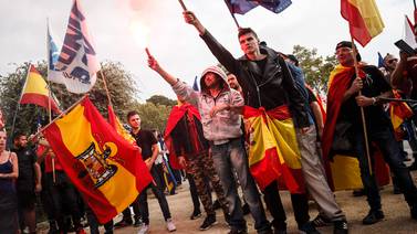 La ultraderecha española cobra visibilidad en plena crisis catalana