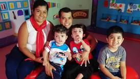 Familia de exsiamés Samuel Núñez honra su memoria con emotivo gesto: ‘Bebé amaba la Navidad’