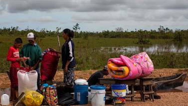 Dos huracanes sumen al Caribe norte de Nicaragua en más pobreza y desesperación