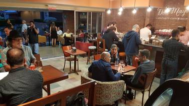 Café Don Mayo abrió  local en Plaza Bratsi