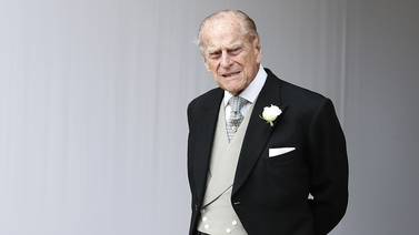 A sus 97 años, Felipe de Inglaterra regresa su permiso de conducir