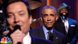 Barack Obama canta las noticias en el show de Jimmy Fallon
