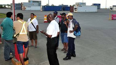  Cuatro decisiones complican huelga en puertos de  Limón