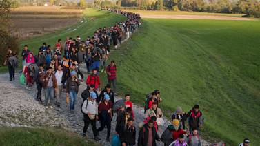 España recibe primeros migrantes dentro del plan de reparto de la Unión Europea