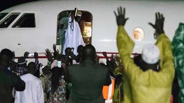 Expresidente gambiano salió al exilio tras 22 años en el poder