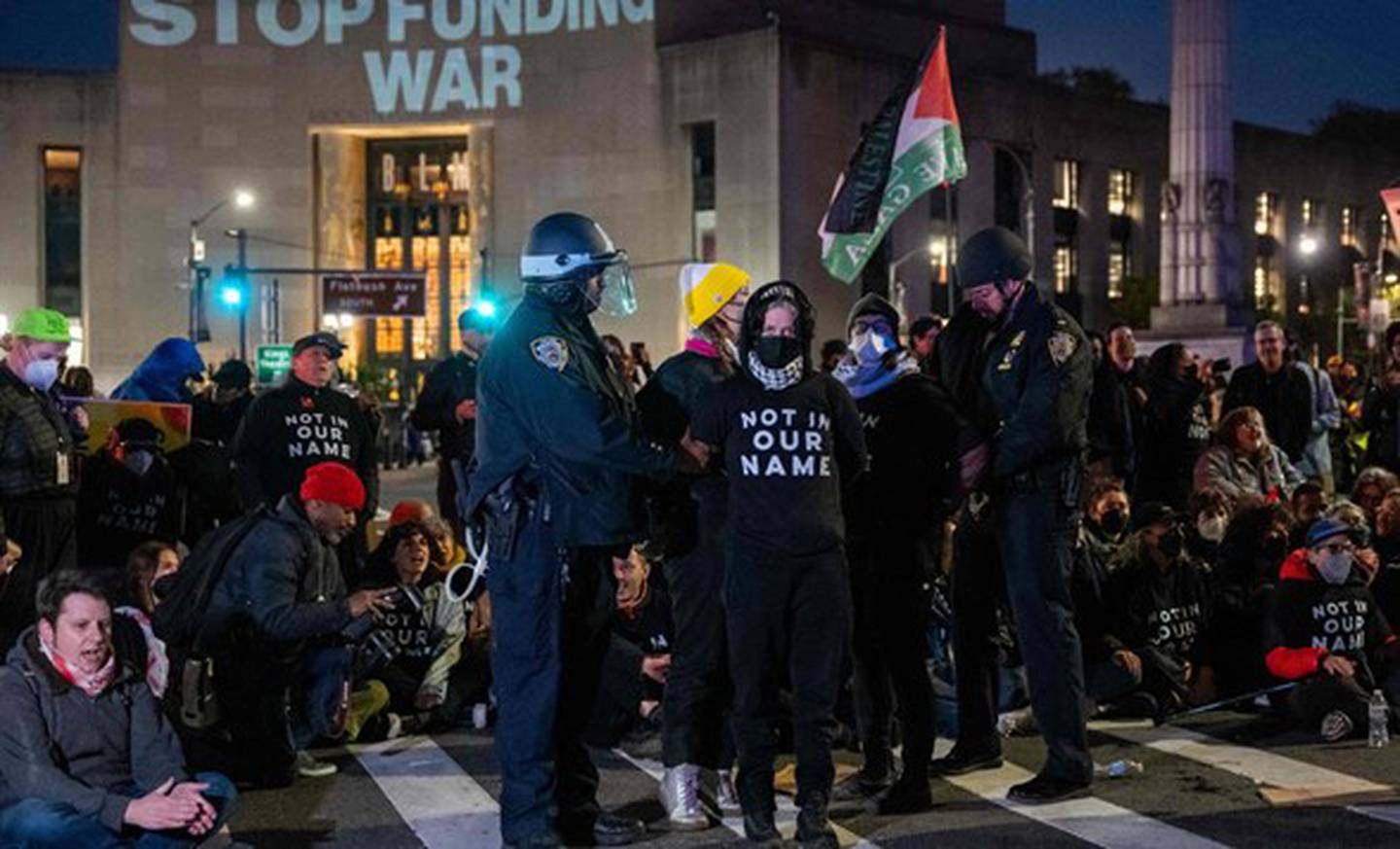 Desde la semana pasada, miles de estudiantes se están manifestando en diferentes universidades de Estados Unidos en favor de los palestinos.