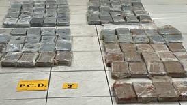 PCD halla 103 paquetes de cocaína en barco proveniente de Colombia con rumbo a Portugal