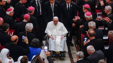 Papa Francisco prepara su sucesión con investidura de 20 cardenales