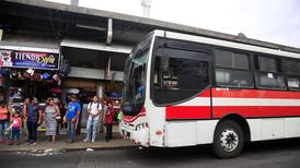 Autobuseros rechazan propuesta de limitar antigüedad de buses a 17 años