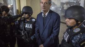 Expresidente de Guatemala Álvaro Colom detenido por presuntos actos de corrupción
